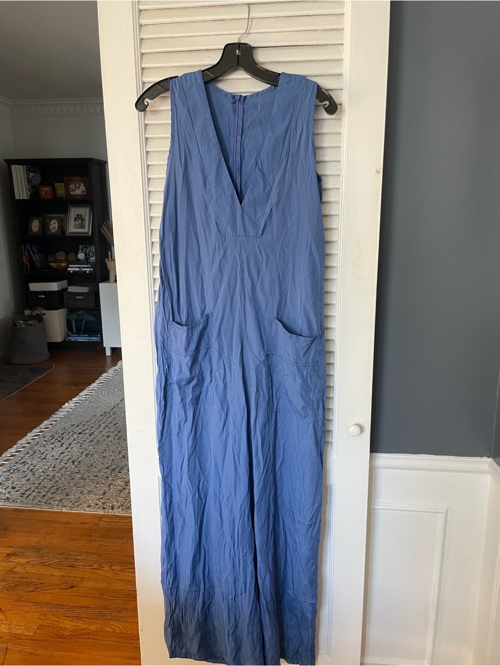 SHEIN Blue Sleeveless V-Neck Wide-Leg Jumpsuit